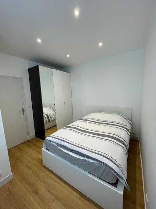 Paris Centre Clamart Hopital Percy Appart 2 Pieces Tres Lumineux Grand 외부 사진
